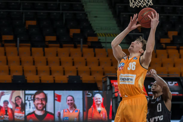 床单军团竟 床单军团竟