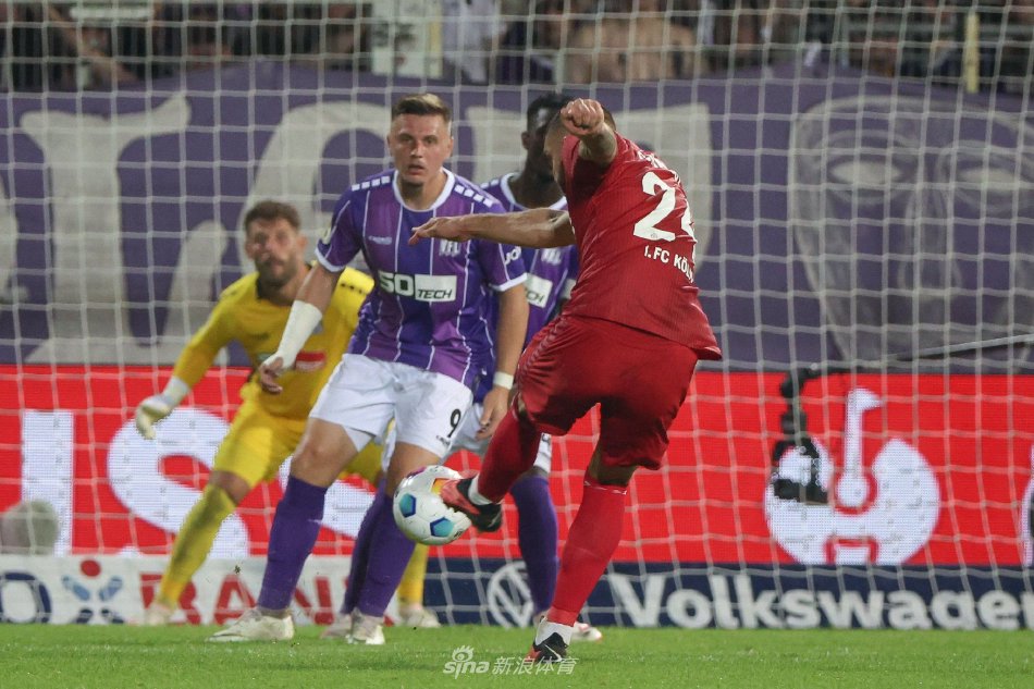 充满悬念 充满悬念