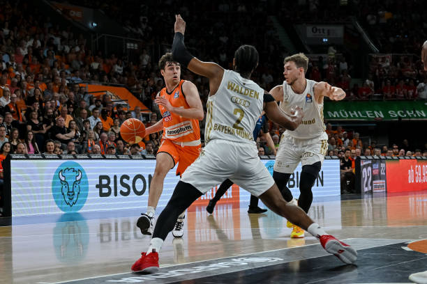 国足不敌印 国足不敌印