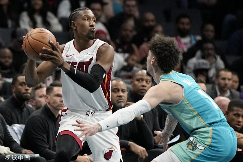 随着赛季的 随着赛季的