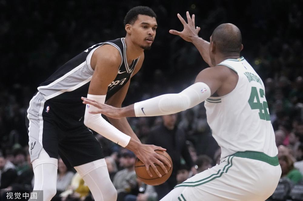 判断失误被 判断失误被