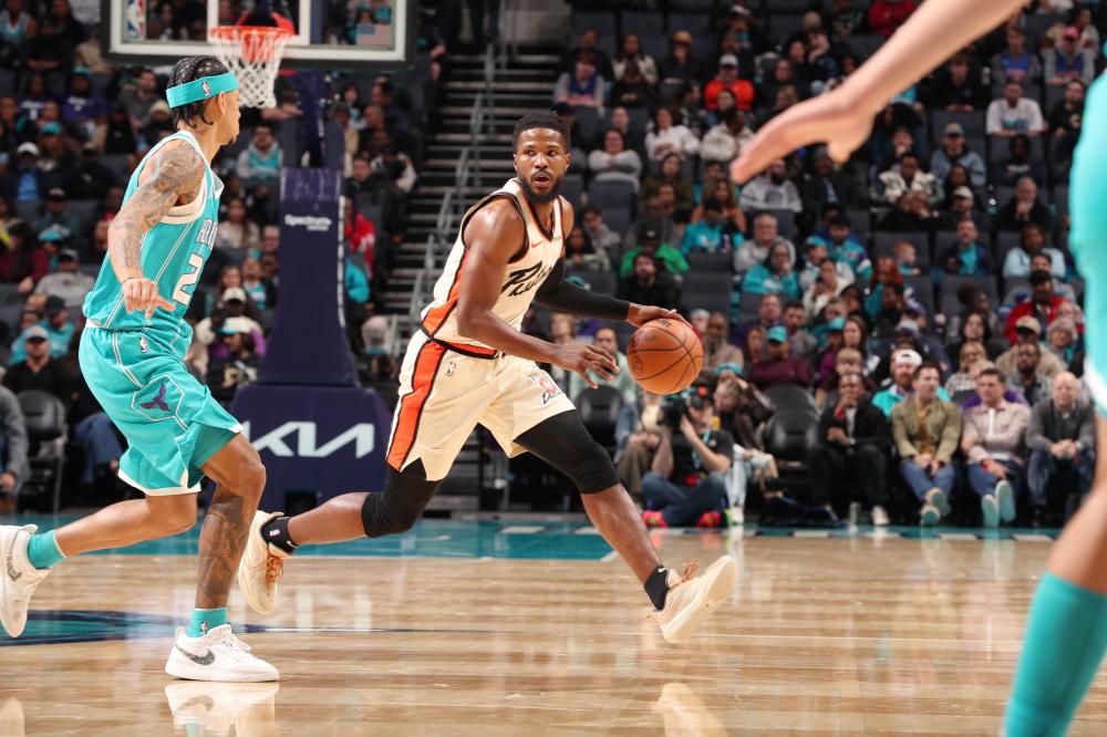 他不得不接 他不得不接